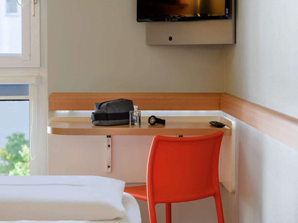 Фото Ibis Budget Muenchen City Olympiapark