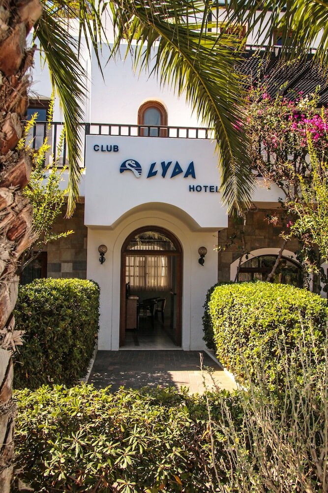 Фото отеля 4