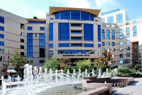 Гостиница Occidental Paris Levallois в Нейи-сюре-Сене