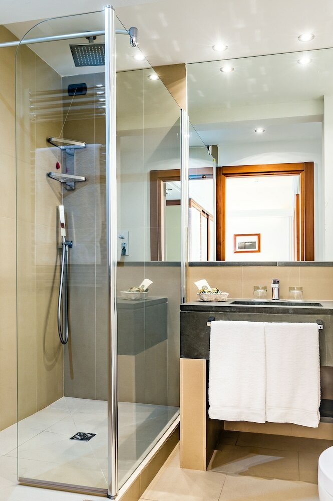 Фото Hotel Vis à Vis