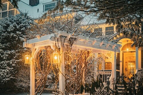 Внешний вид отеля The Cornell Inn, Lenox в Леноксе, фото 2