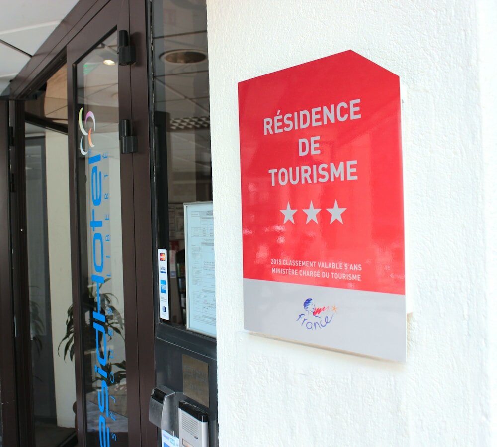 Фото Residhotel Marseille Grand Prado