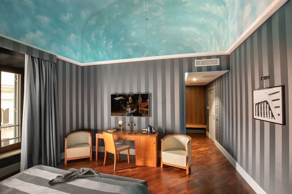 Фото Monti Palace Hotel