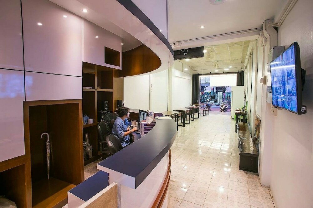 Фото The Port Hostel by Suwatchai