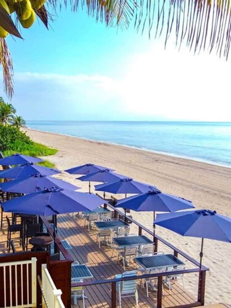 Фото Sun Tower Hotel & Suites on the Beach