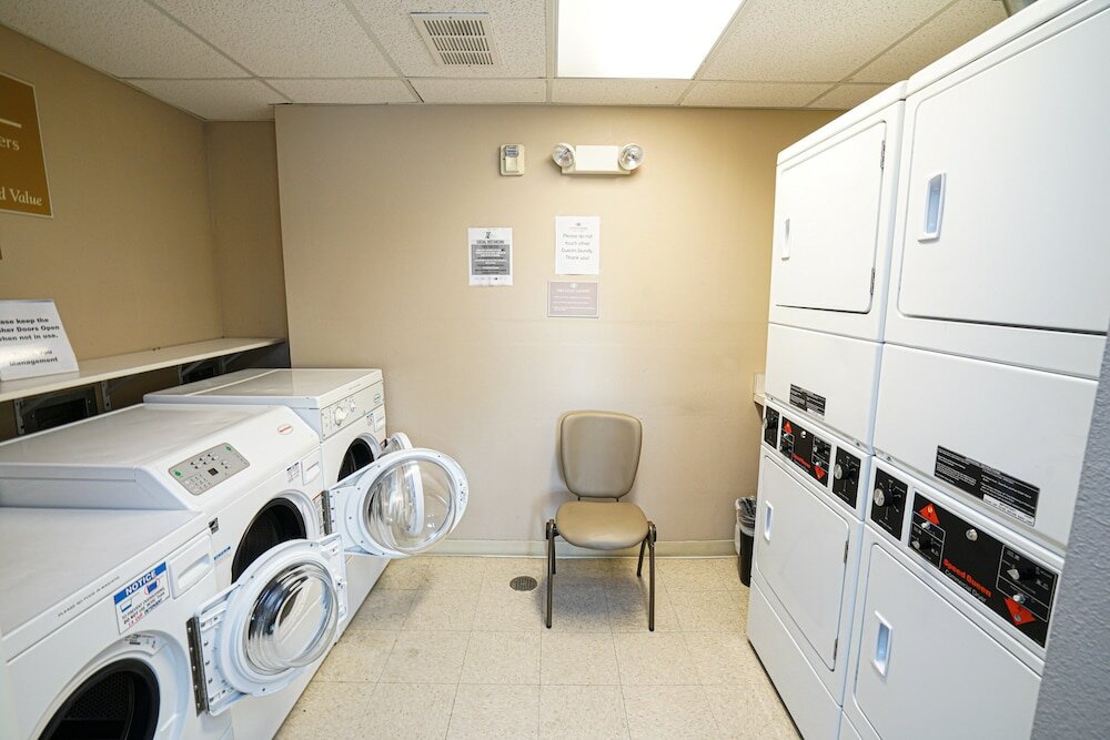 Фото Candlewood Suites Boise Towne Square