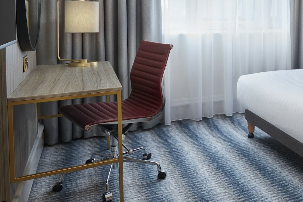 Фото Leonardo Royal Southampton Grand Harbour