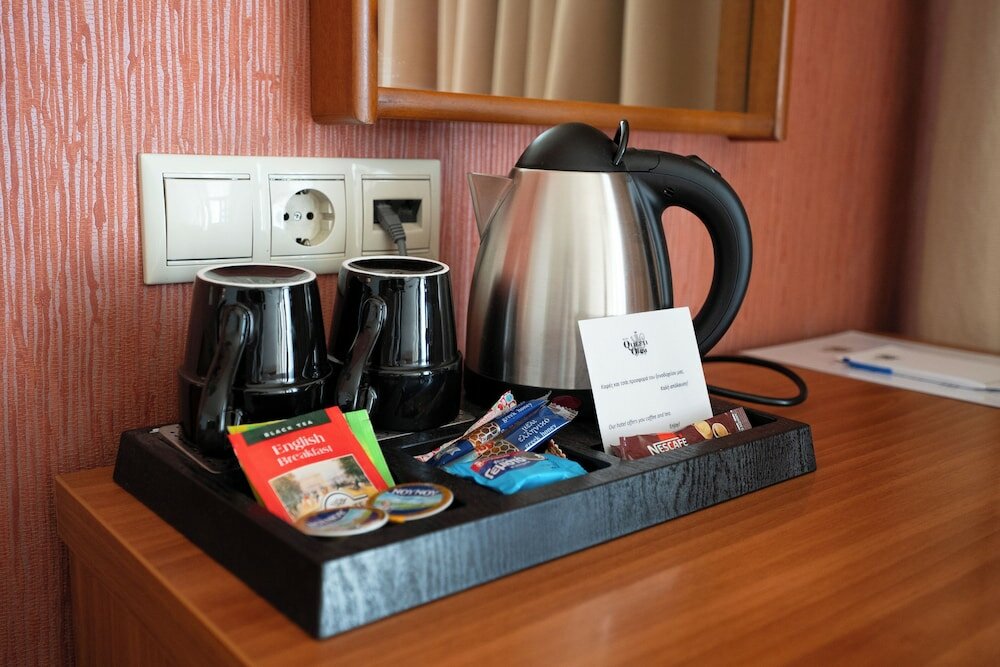 Фото Hotel Queen Olga