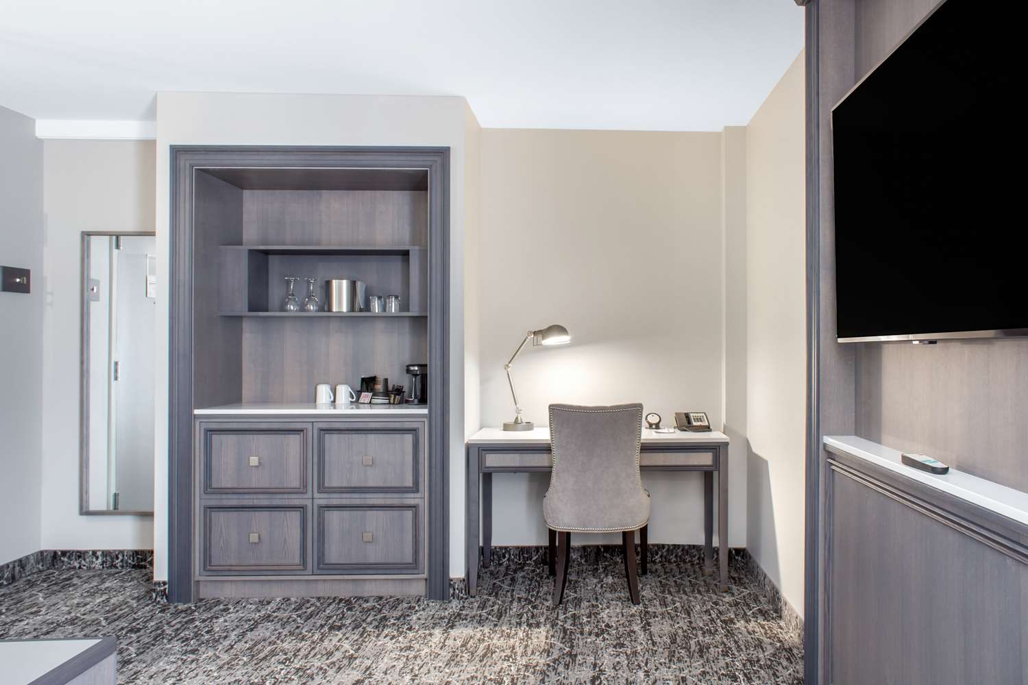 Фото Chateau Moncton Trademark Collection by Wyndham