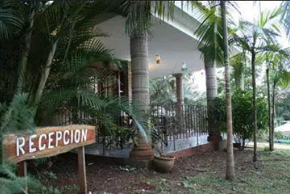 Фото Bagu Iguazú Hotel el Leñador