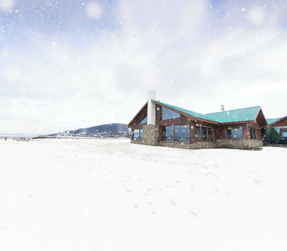 Фото Tolkeyen Ushuaia Hotel