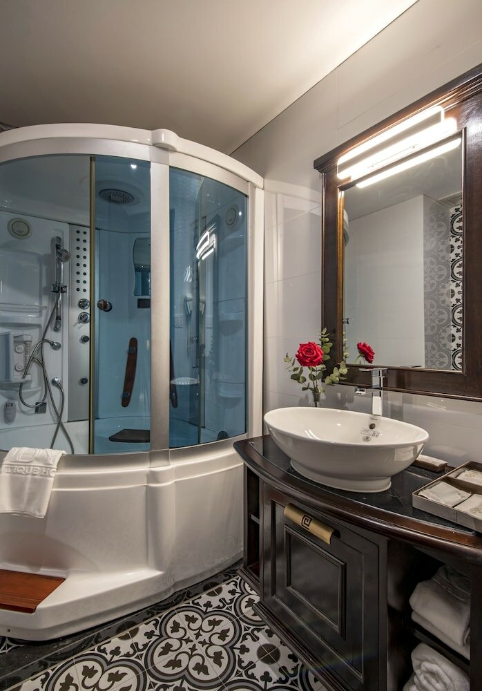 Фото The Odys Boutique Hotel