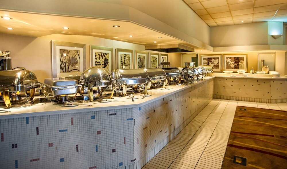 Фото Garden Court O. R. Tambo International Airport