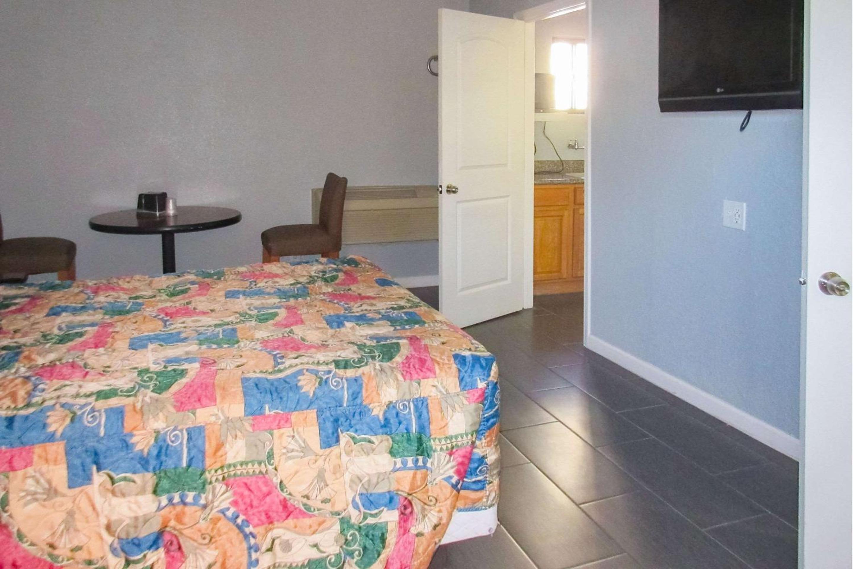 Фото Rodeway Inn