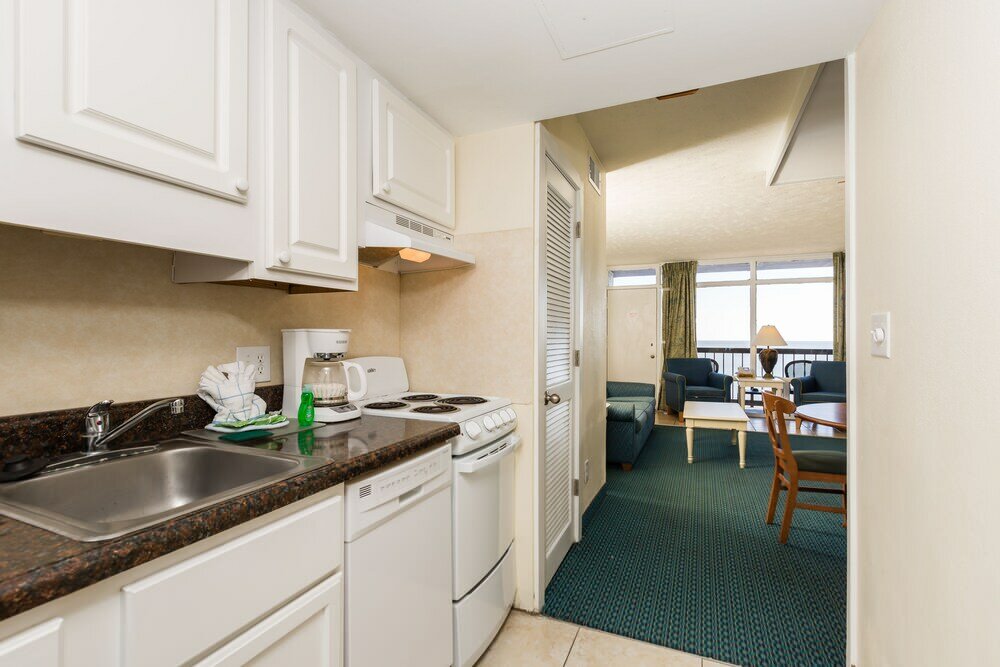 Фото Schooner Beach and Racquet Club by Capital Vacations