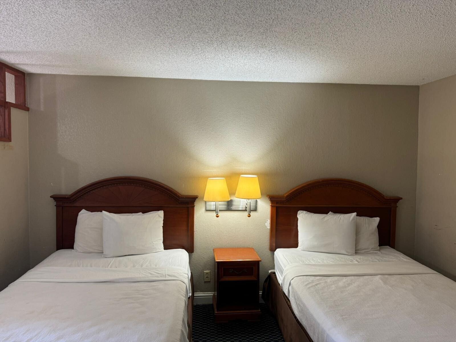 Фото Homegate Studios & Suites San Antonio Fiesta Park