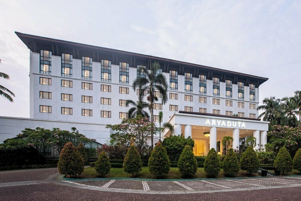 Hotel Aryaduta Lippo Village, Earth, photo