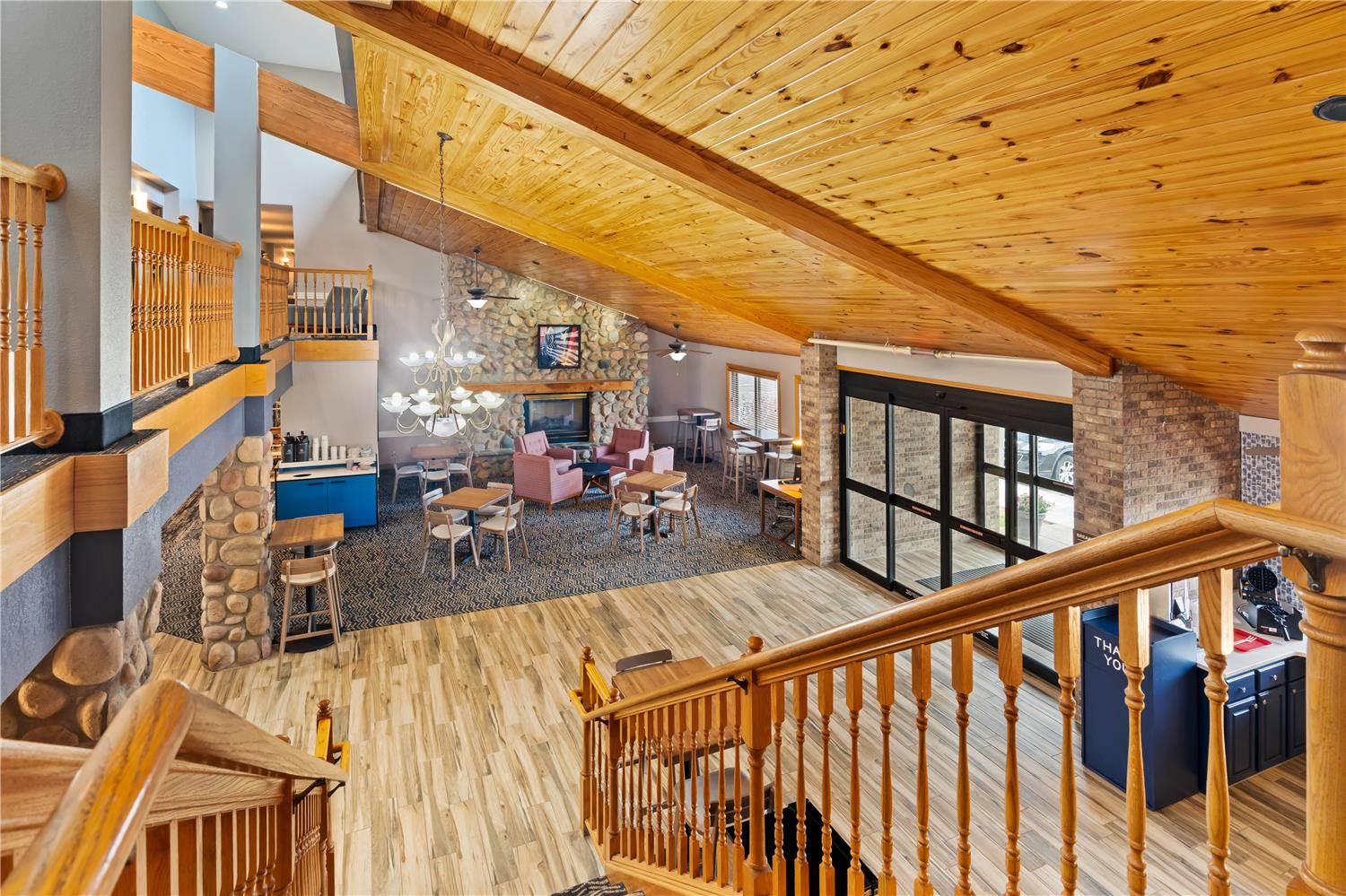 Фото AmericInn by Wyndham Bismarck