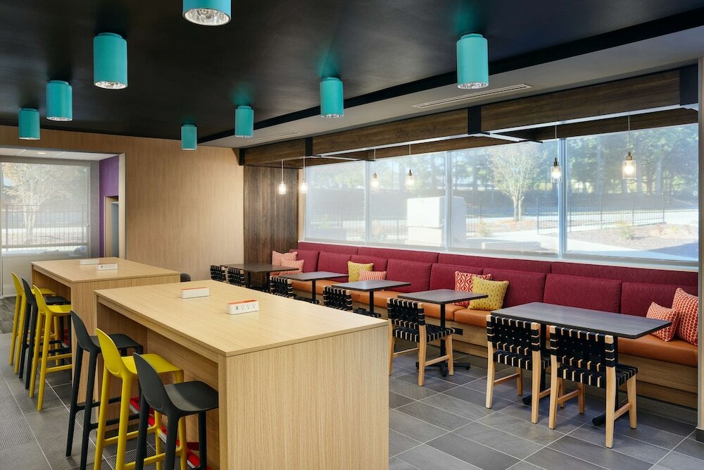 Фото Tru by Hilton Atlanta Northlake Parkway, Ga