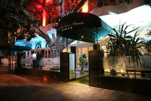 Гостиница Hotel La Maison Blanche