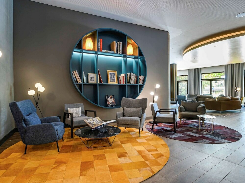 Фото Novotel Regensburg Zentrum