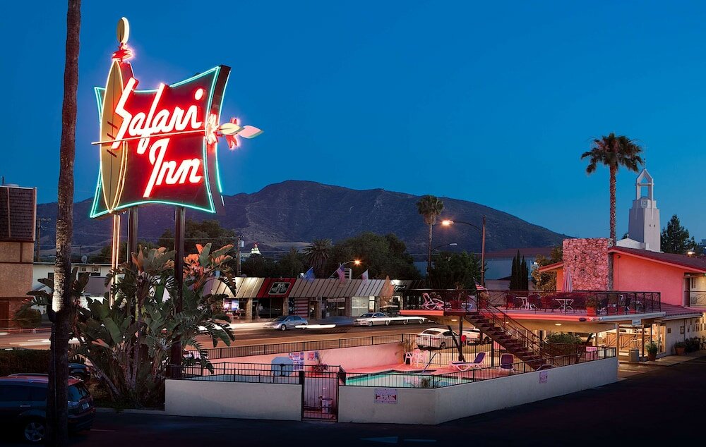 Фото Safari Inn, a Coast Hotel