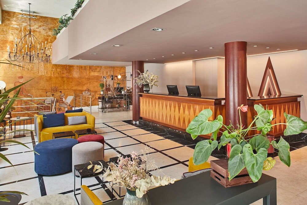 Фото отеля 3