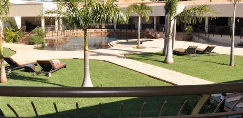 Фото Happy Valley Hotel Ezulwini