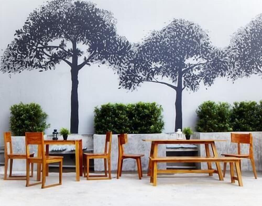 Фото The Loft 77 Hotel