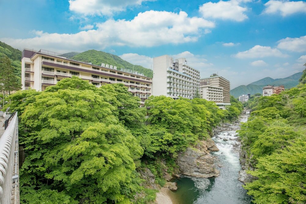 Фото Kinugawa Onsen Hotel