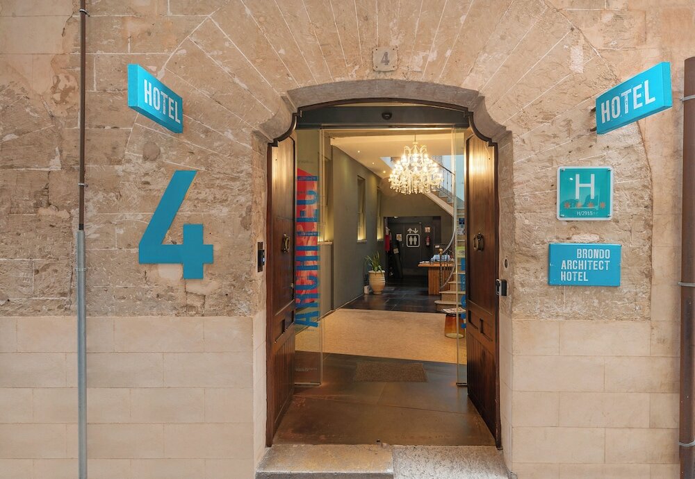 Фото Brondo Architect Hotel