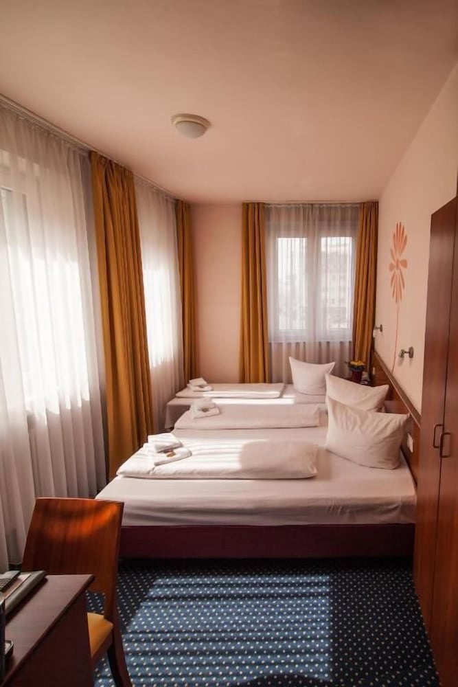 Фото Hotel Residenz Düsseldorf