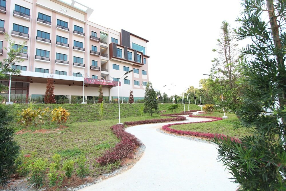 Фото D&f Boutique Hotel Seremban 2