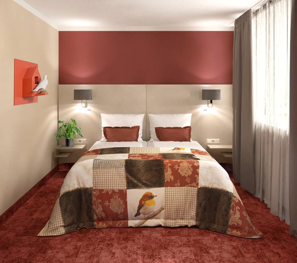 Фото Hotel & Tafernwirtschaft zum Fischer