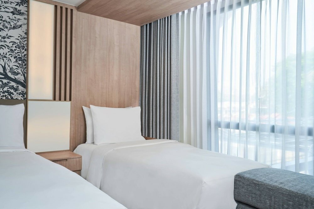 Фото Courtyard by Marriott North Pattaya