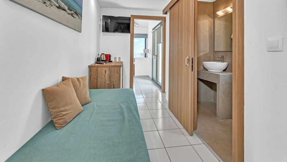 Фото Almare Beach Hotel