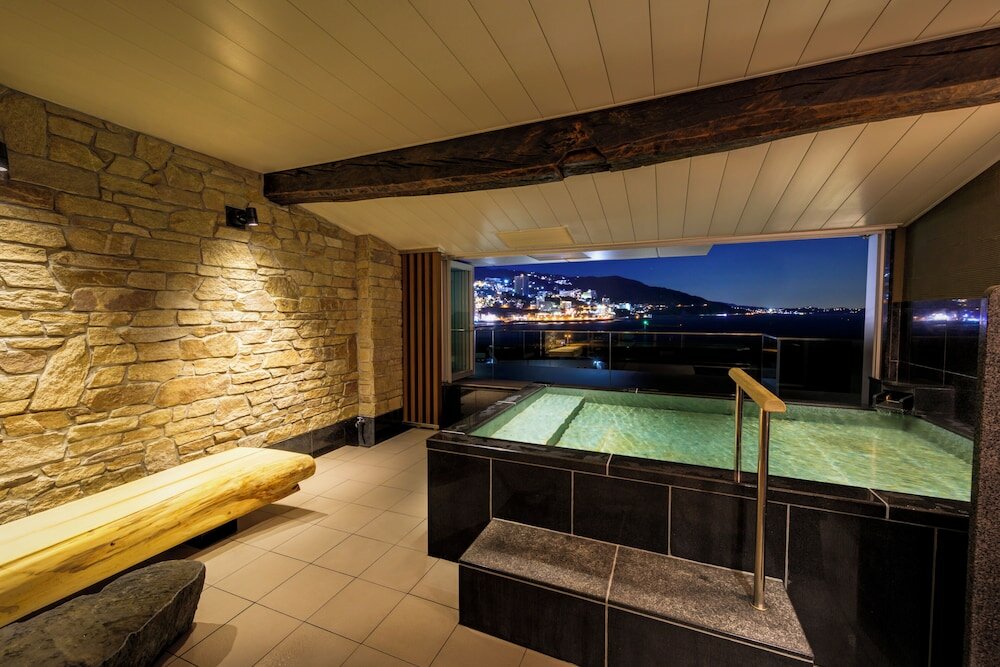 Фото Atami Korakuen Hotel