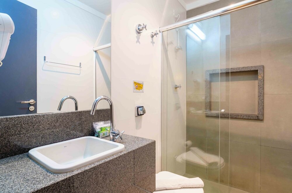 Фото Uniclass Hotel Pinheiros