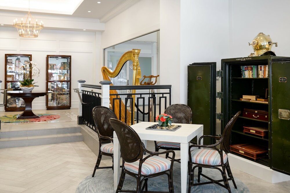 Фото Hotel Atwater