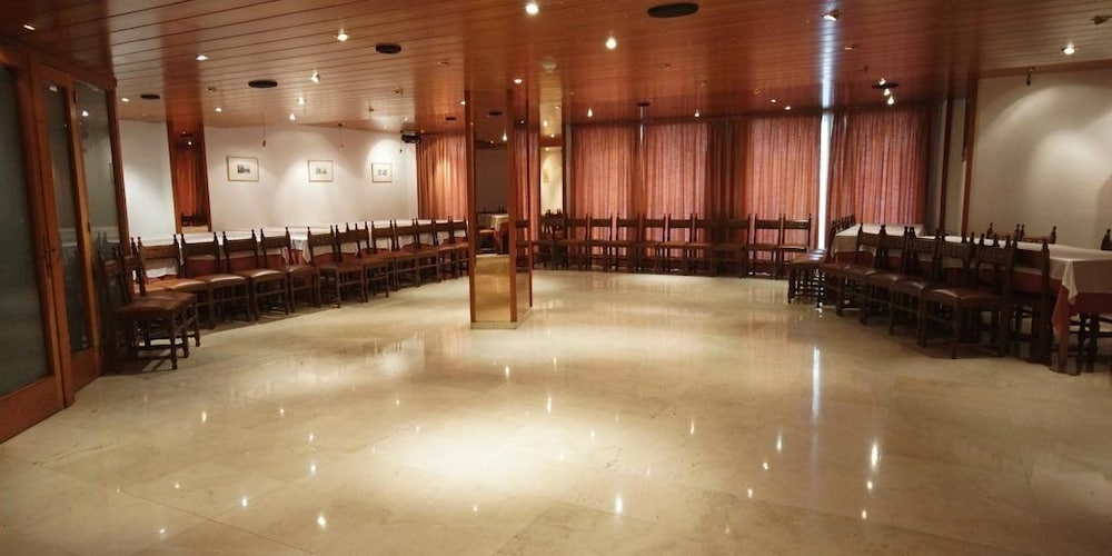 Фото Hotel Folch