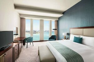 Wyndham Grand Doha West Bay Beach (الدوحه, Zone 61, الدفنة, Block 8) ، فندق