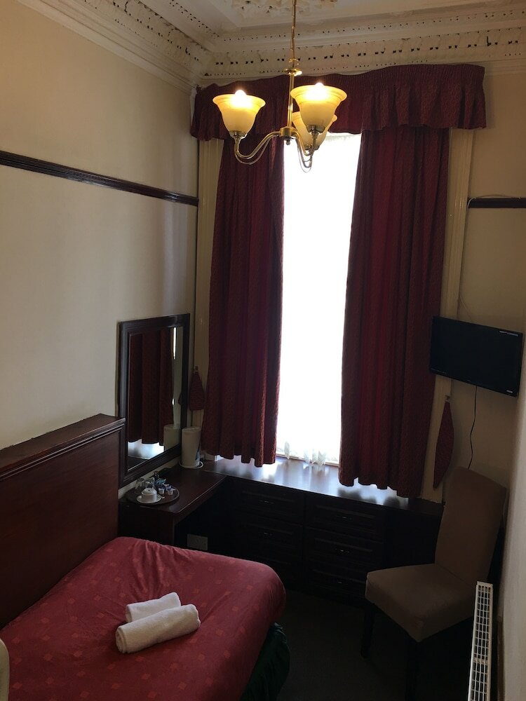 Фото Smiths Hotel