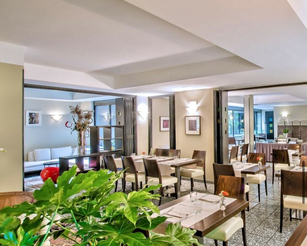 Фото Hotel Comtur