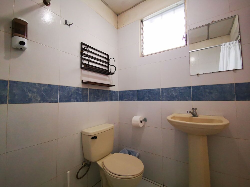 Фото Hotel Armonía Hostal