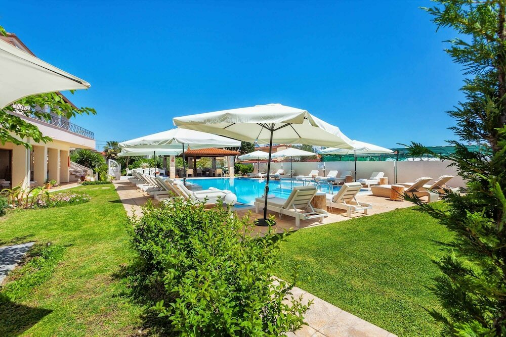 Фото Hesperides Hotel