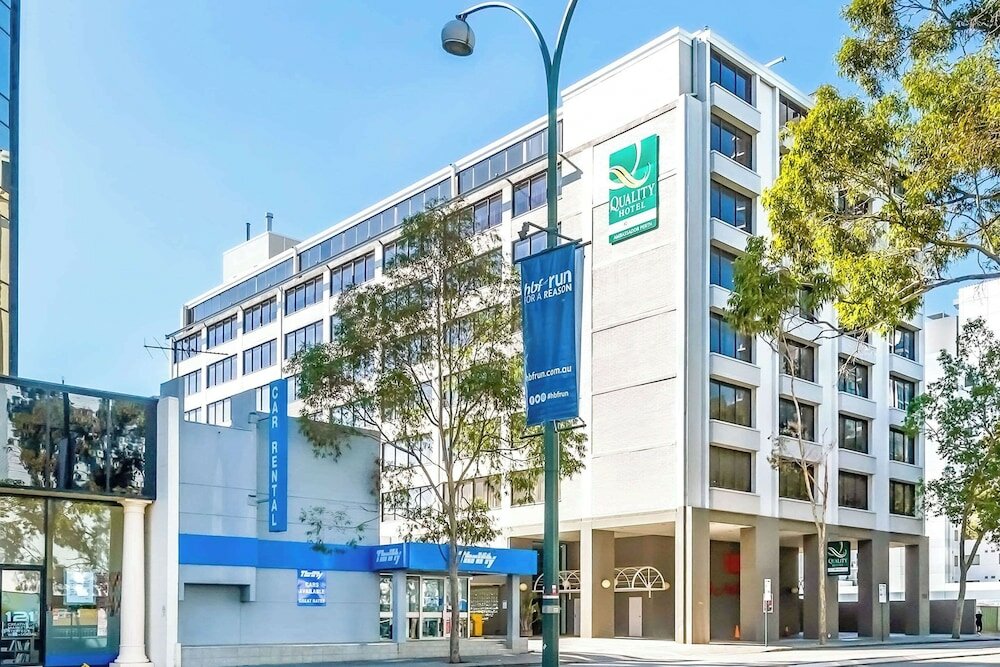 Фото Quality Hotel Ambassador Perth