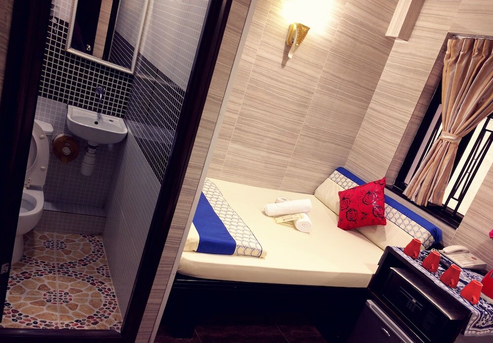 Фото Dhillon Hotel - Hostel