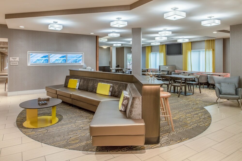 Фото SpringHill Suites by Marriott Portland Airport
