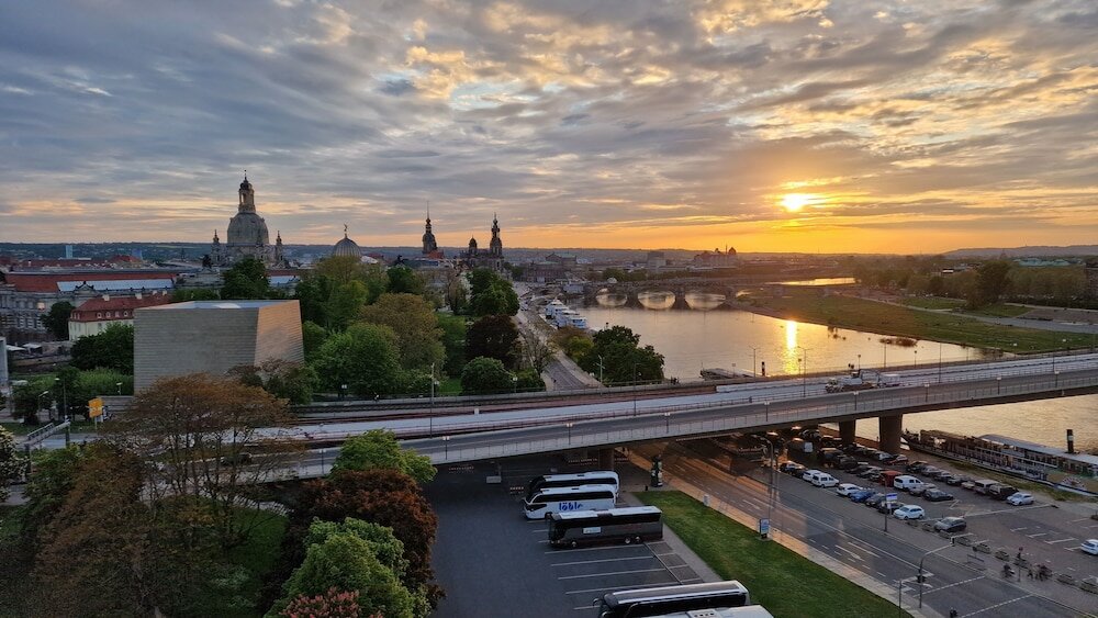 Фото Hotel Am Terrassenufer