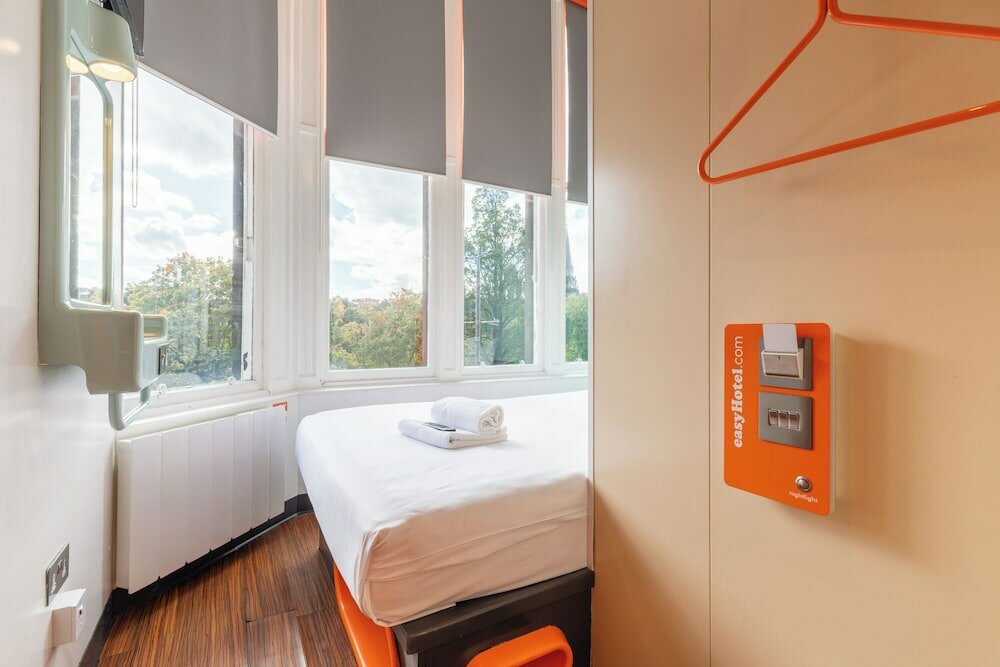 Фото easyHotel Edinburgh